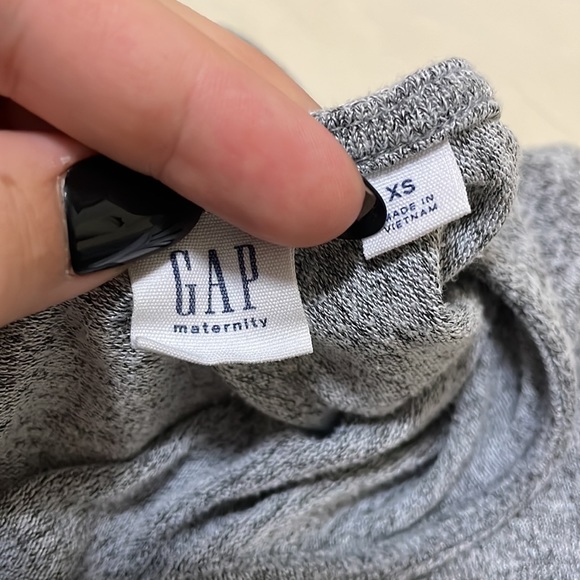 Gap maternity tank jumpsuit - Picture 3 of 4